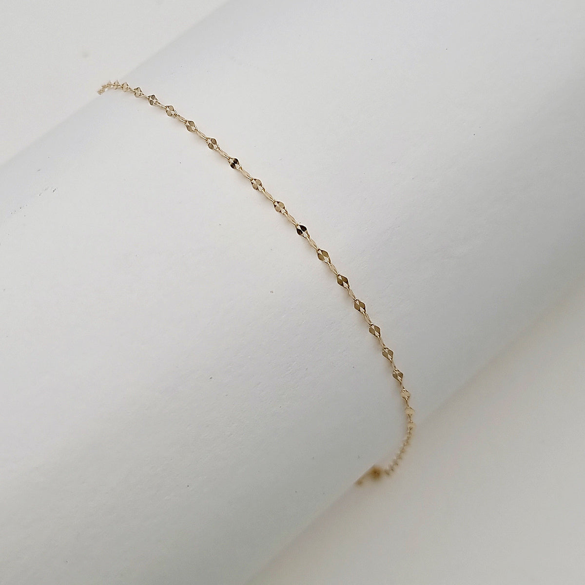 18K Real Gold Thin Glittering Linked Bracelet Hamsa Gold