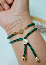 Load image into Gallery viewer, 18K Real Gold Heart Thread Bracelet

