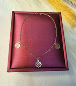 Load image into Gallery viewer, 18K Real Gold Fine Flower Bracelet
