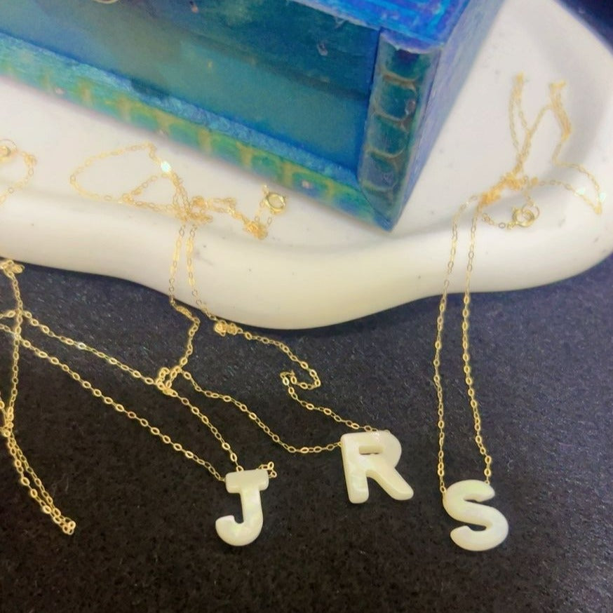 18K Real Gold Mother A-Z Letter Necklaces