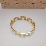 Load image into Gallery viewer, 18K Solid Gold Elegant Design Bangle