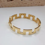 Load image into Gallery viewer, 18K Solid Gold Elegant Design Bangle