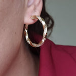 Load image into Gallery viewer, 18K Real Gold Round Twisted Earrings
