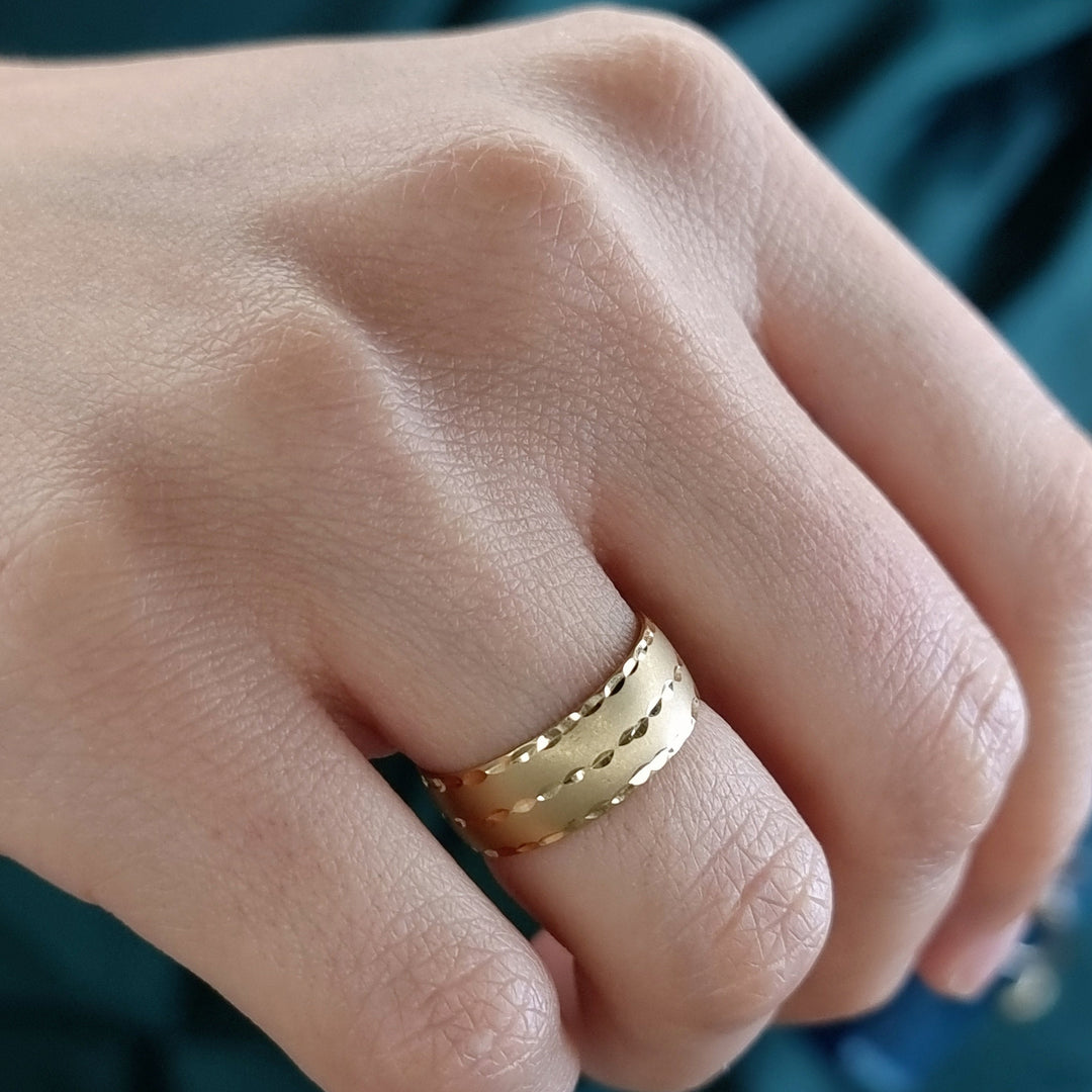 18K Real Gold Round Line Ring – Hamsa Gold