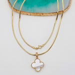 Load image into Gallery viewer, 18K Real Gold V.C White Flower Necklace